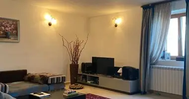 Wohnung 4 zimmer in Dobrota, Montenegro