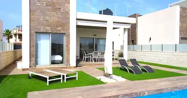 Villa 3 chambres avec Meublesd, avec Climatiseur, avec Terrasse dans Orihuela, Espagne