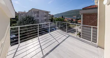 Wohnung 2 Schlafzimmer in Herceg Novi, Montenegro