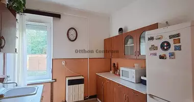Apartamento 2 habitaciones en Komlo, Hungría