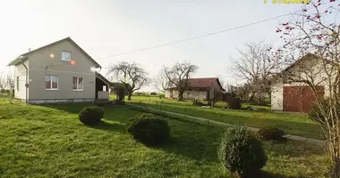 House in Aziarycyna, Belarus