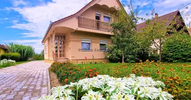 Casa 7 habitaciones en Csurgo, Hungría