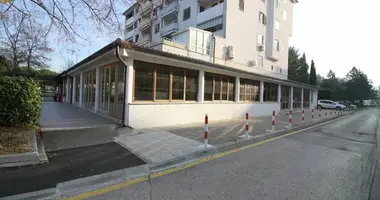 Propiedad comercial 576 m² en Upravna enota Piran Unita amministrativa Pirano, Eslovenia