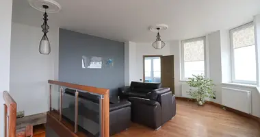 Apartamento 6 habitaciones en Riga, Letonia