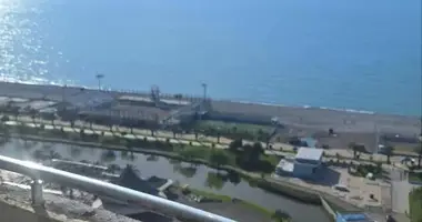 Apartamento 4 habitaciones en Batumi, Georgia