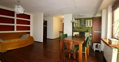 Apartamento 3 habitaciones en Varsovia, Polonia