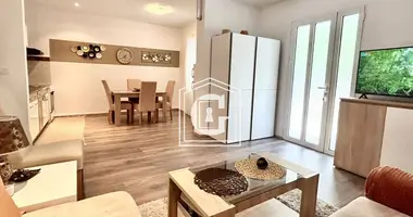 Mieszkanie 3 pokoi w Budva, Czarnogóra