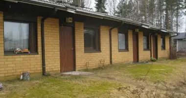 Townhouse in Raeaekkylae, Finland