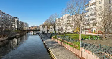 Apartamento 4 habitaciones en Helsinki sub-region, Finlandia