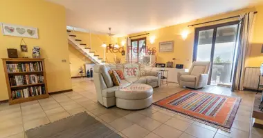 4 bedroom apartment in Verbania, Italy