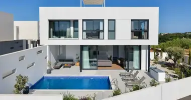 Casa 3 habitaciones en Paralimni, Chipre
