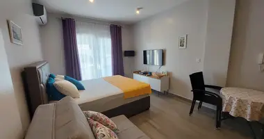 Apartamento con Vistas al mar, con aparcamiento público en Budva, Montenegro