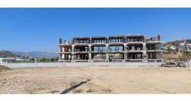 2 room apartment with balcony, with elevator, with air conditioning in Gazipasa, Turkey