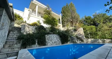 5 bedroom house in Zagrade, Montenegro