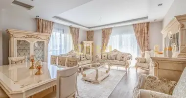 Квартира 4 комнаты в Турция