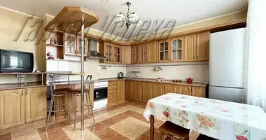 5 room apartment in Brest, Belarus