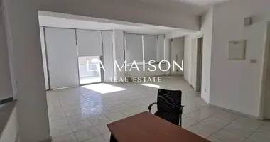 Nieruchomości inwestycyjne 438 m² w Strovolos, Cyprus