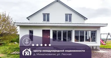 Dom w Hajnienski sielski Saviet, Białoruś