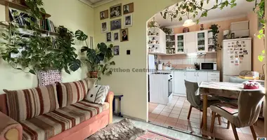 Mieszkanie 3 pokoi w Szekszardi jaras, Węgry