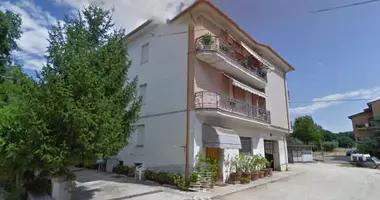 House 13 rooms in Terni, Italy