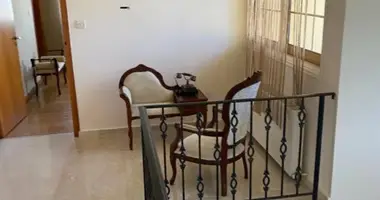 Maison 7 chambres dans Oroklini, Chypre