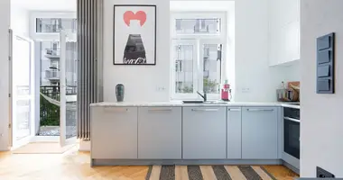 1 room apartment in Warsaw, Poland