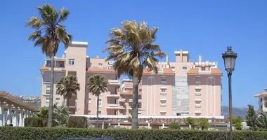 2 bedroom apartment in Manilva, Spain