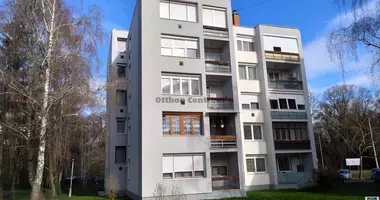 3 room apartment in Koermend, Hungary