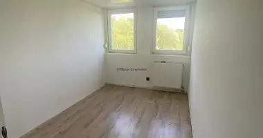 3 room apartment in Pecsi jaras, Hungary