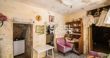 2 bedroom house in Luqa, Malta