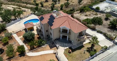Casa 6 habitaciones en Apesia, Chipre