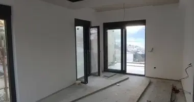 3 bedroom apartment in Dobrota, Montenegro