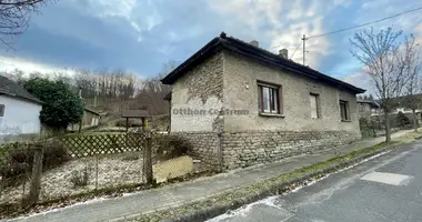 3 room house in Heviz, Hungary