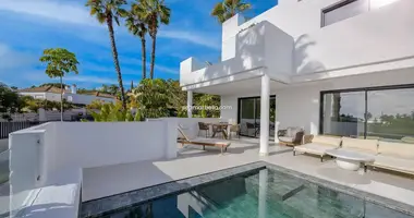 Doppelhaus 4 Schlafzimmer in Bel Air, Spanien