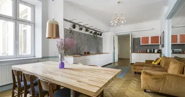 Appartement 6 chambres dans Varsovie, Pologne