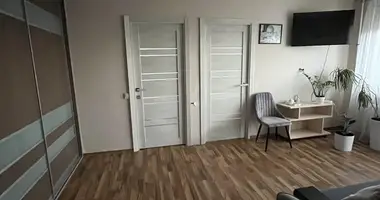 Wohnung 4 zimmer in Lida, Belarus
