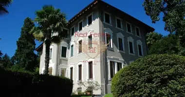 2 bedroom apartment in Ghiffa, Italy