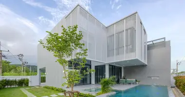 Villa 4 bedrooms in Phuket Province, Thailand