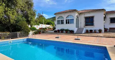2 bedroom house in Almogia, Spain