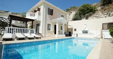 Haus 3 Schlafzimmer in Peyia, Zypern