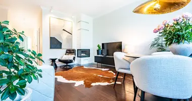 Wohnung 2 zimmer in Warschau, Polen