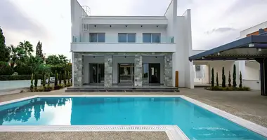 Villa 5 chambres dans Agía Nápa, Chypre