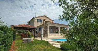 Villa 3 bedrooms in Porec, Croatia