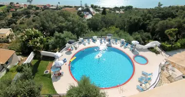 Hotel 550 m² en Agios Gordios, Grecia