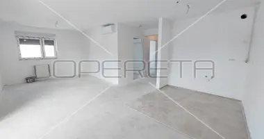 4 room apartment in Velika Gorica, Croatia