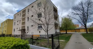 Mieszkanie 2 pokoi w Nagykoroes, Węgry