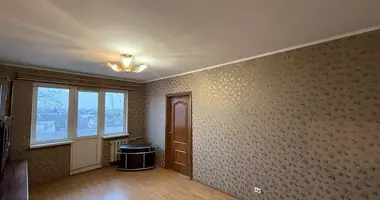 Apartamento 3 habitaciones en Minsk, Bielorrusia