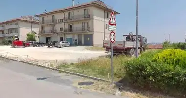 Nieruchomości komercyjne 100 m² w Terni, Włochy