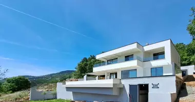 Villa dans Lovran, Croatie