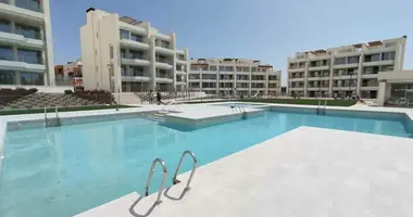 Penthouse 2 bedrooms with Balcony, with Air conditioner, with parking in Orihuela, Spain